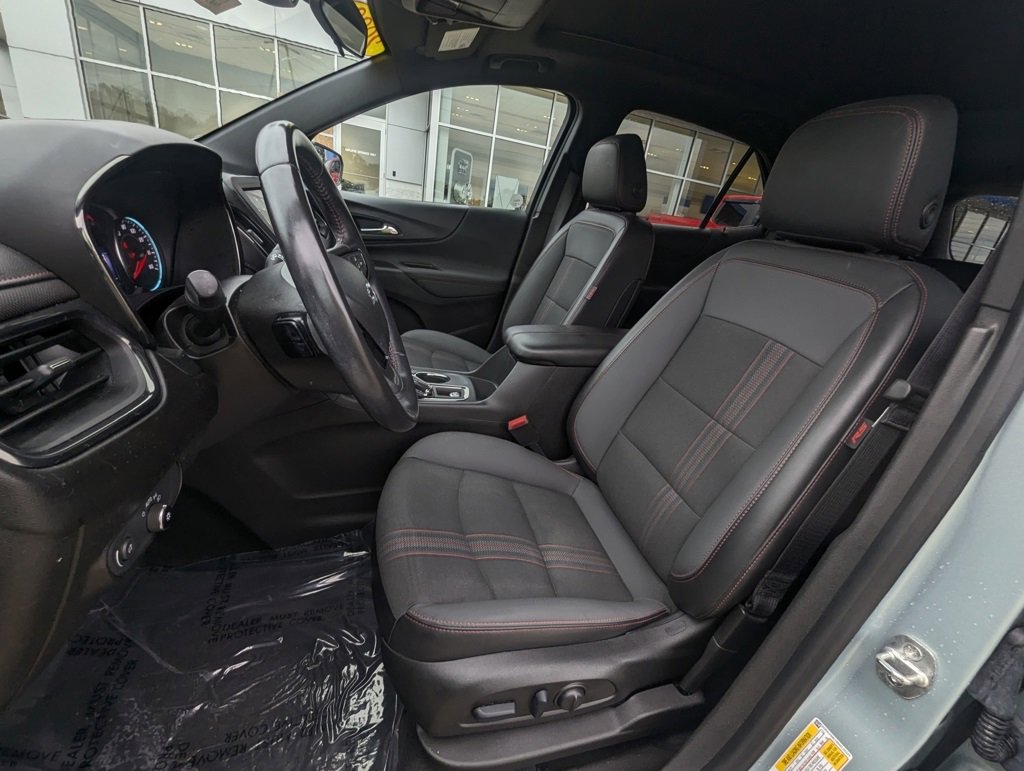 Used 2022 Chevrolet Equinox RS image 23