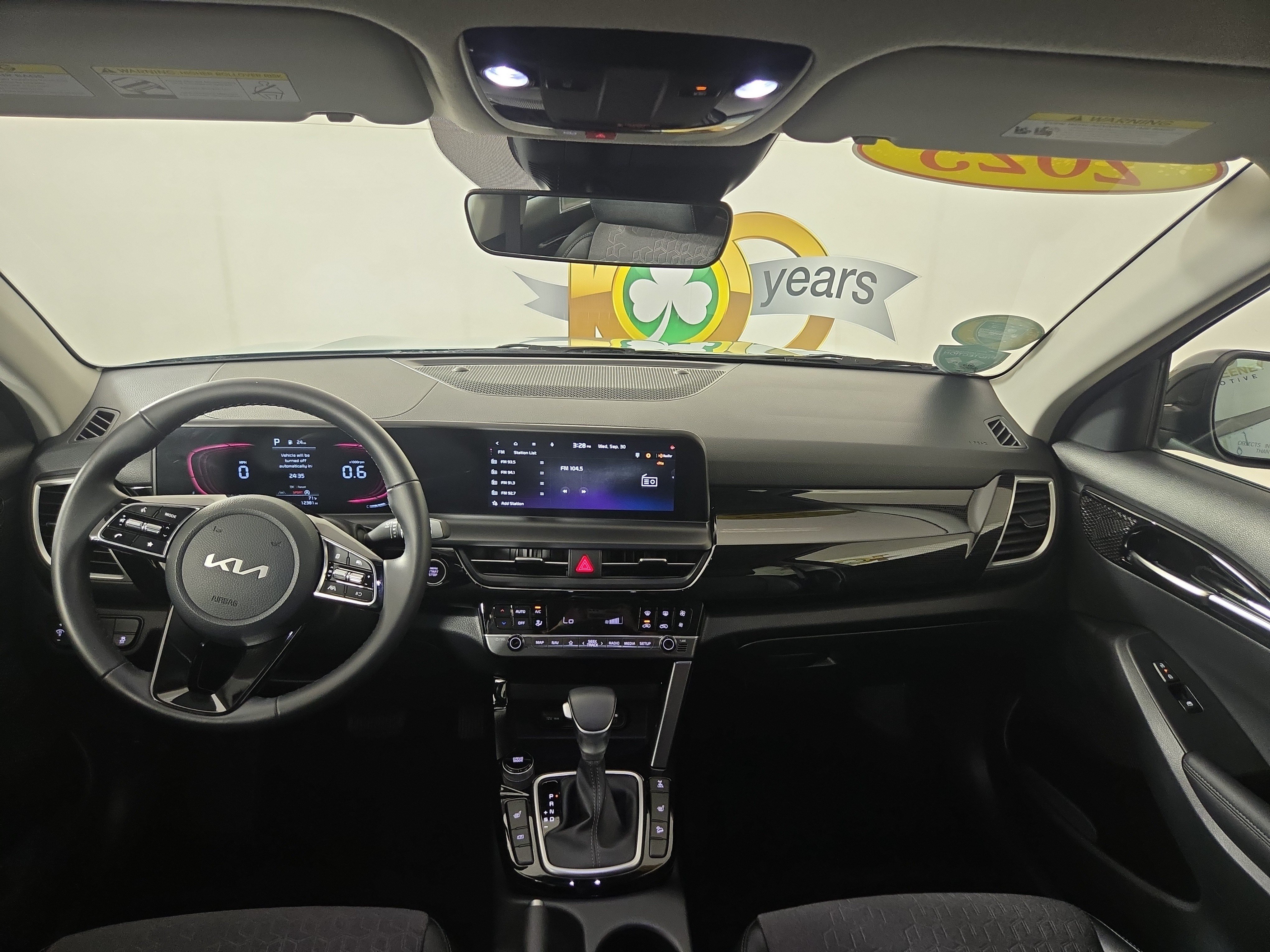 Used 2025 Kia Seltos S AWD/4WD image 13