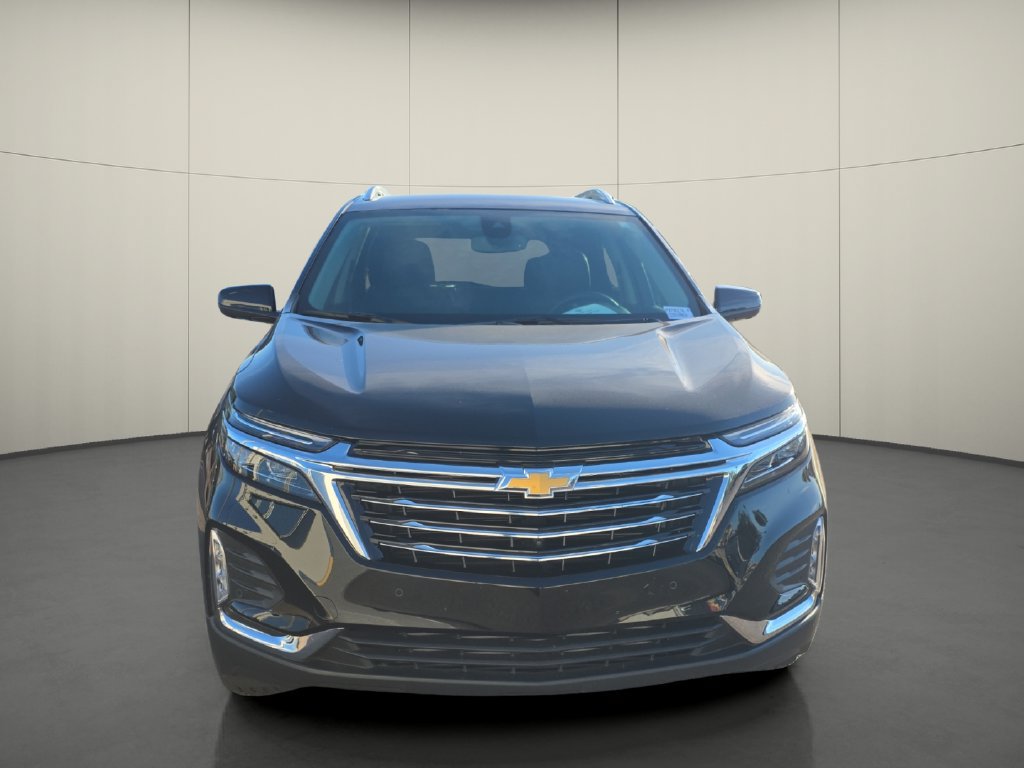 Used 2024 Chevrolet Equinox Premier FWD image 2