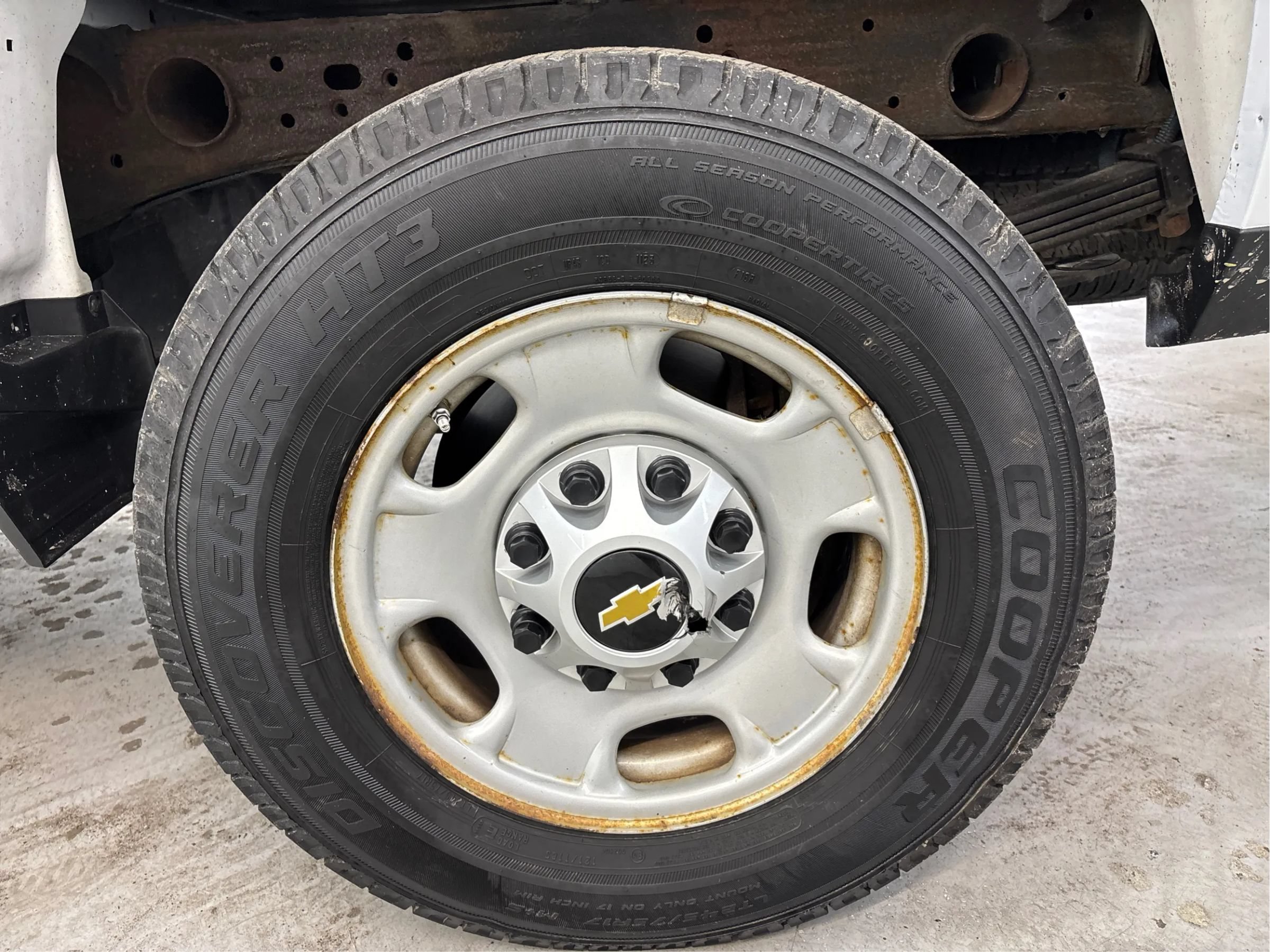 Used 2019 Chevrolet Silverado 2500 W/T AWD/4WD image 28