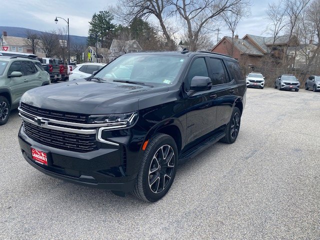 Used 2021 Chevrolet Tahoe RST w/ Luxury Package AWD/4WD image 3