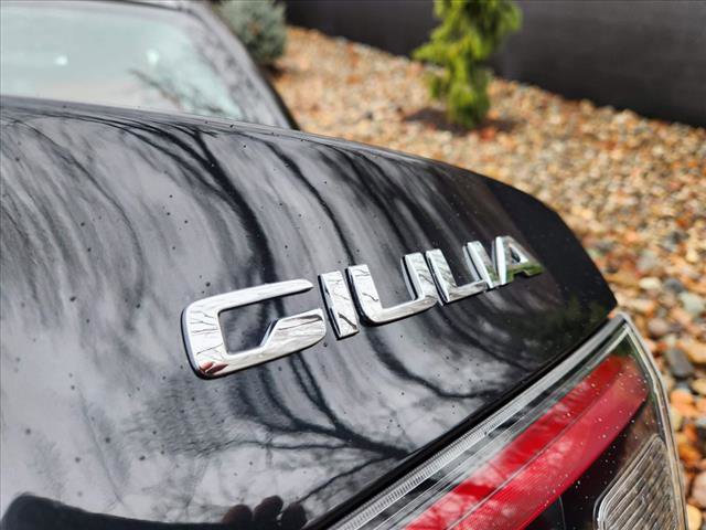 Used 2024 Alfa Romeo Giulia Veloce image 23