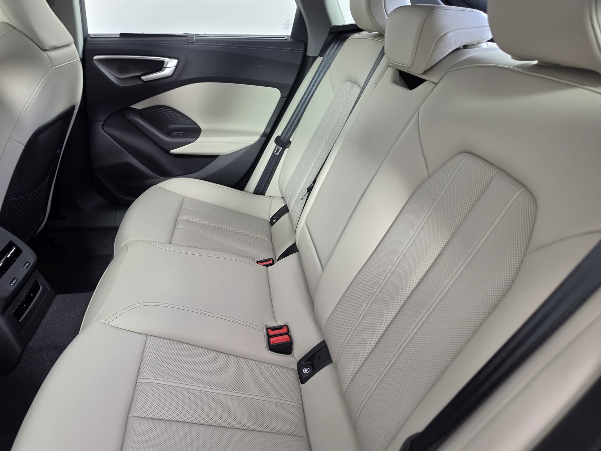 New 2026 Audi A5 2.0T Premium Plus AWD/4WD image 38