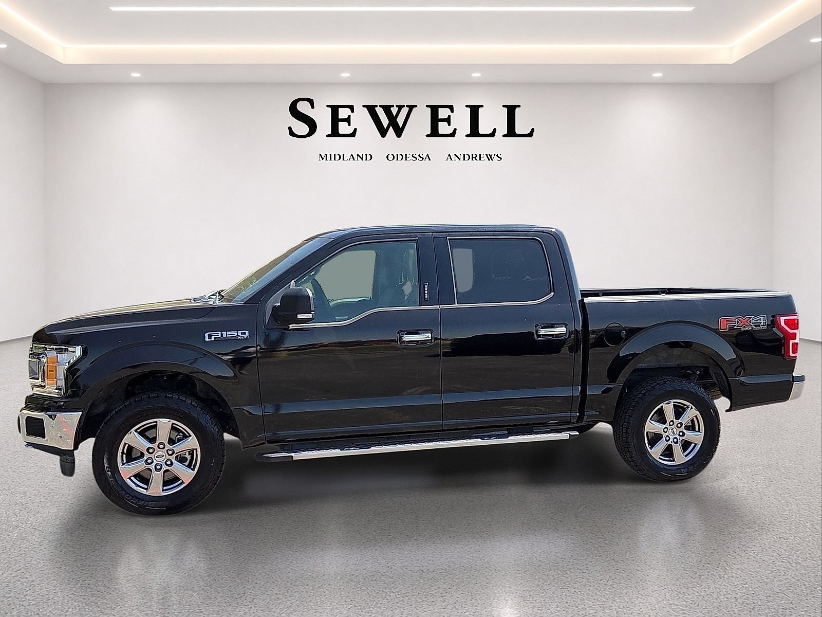 Used 2019 Ford F150 XLT w/ Equipment Group 302A Luxury AWD/4WD image 2