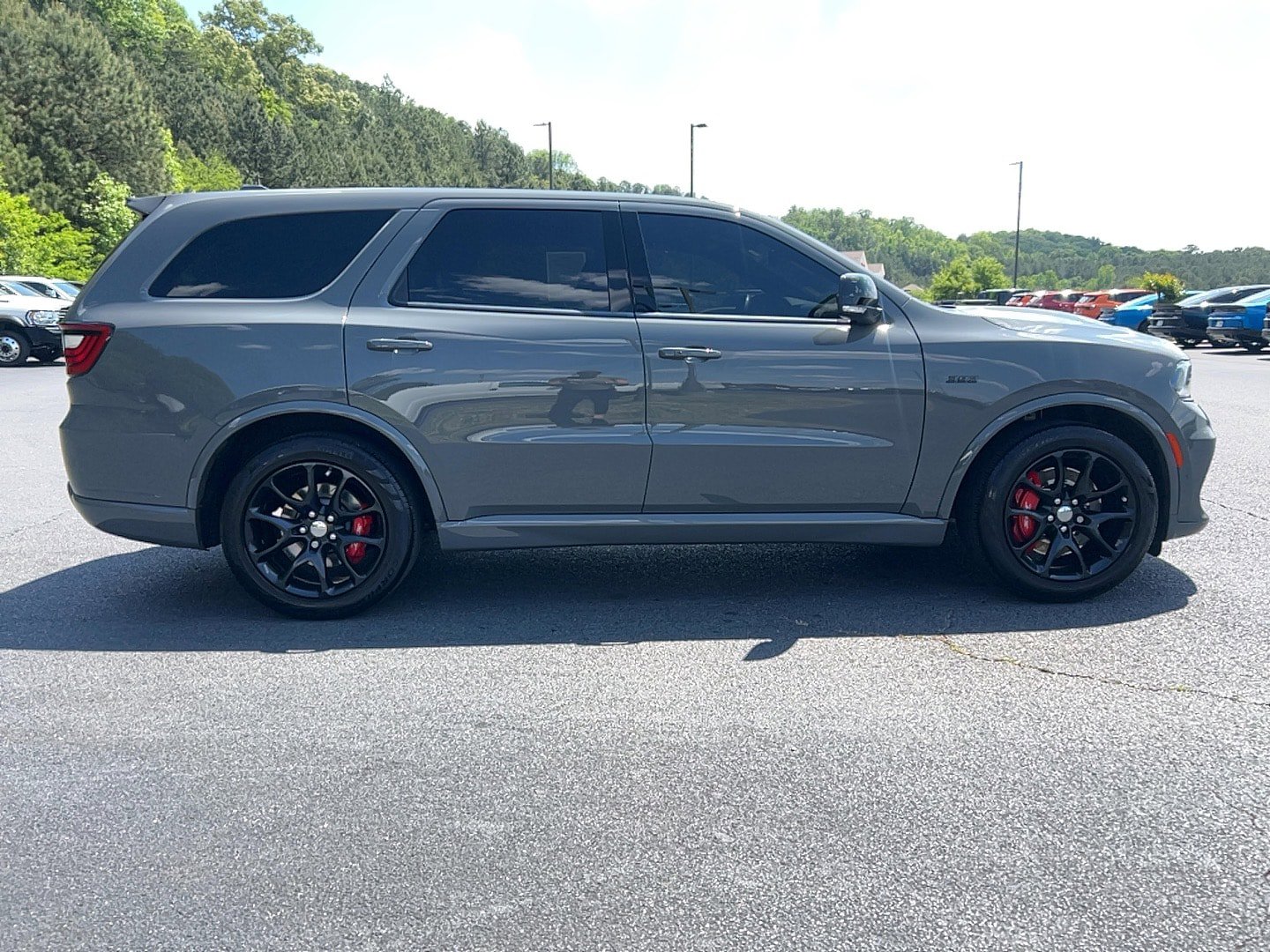 Used 2022 Dodge Durango SRT w/ Technology Group AWD/4WD image 4