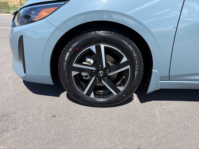 Certified 2024 Nissan Sentra SV FWD image 9