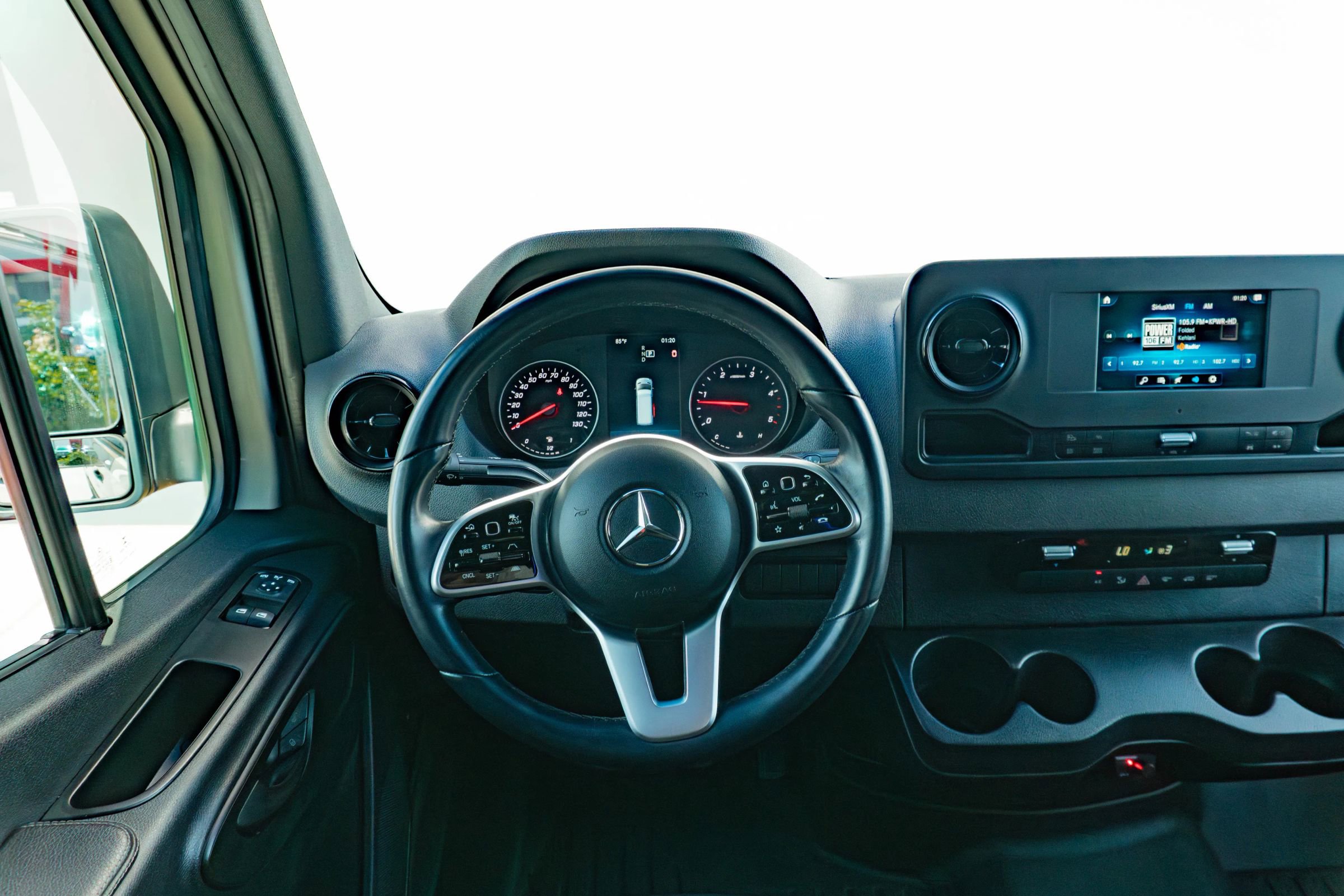 Used 2021 Mercedes-Benz Sprinter 2500 image 62