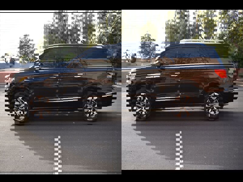 Used 2018 Lincoln Navigator L Select image 4