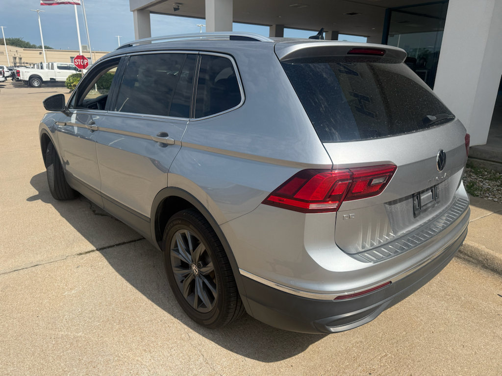 Used 2023 Volkswagen Tiguan SE FWD image 7