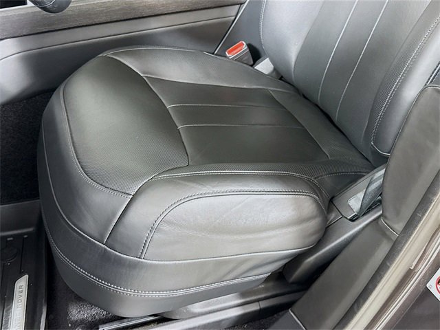 Used 2023 Land Rover Range Rover SE image 22