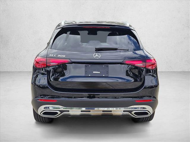 Used 2026 Mercedes-Benz GLC 300 image 7