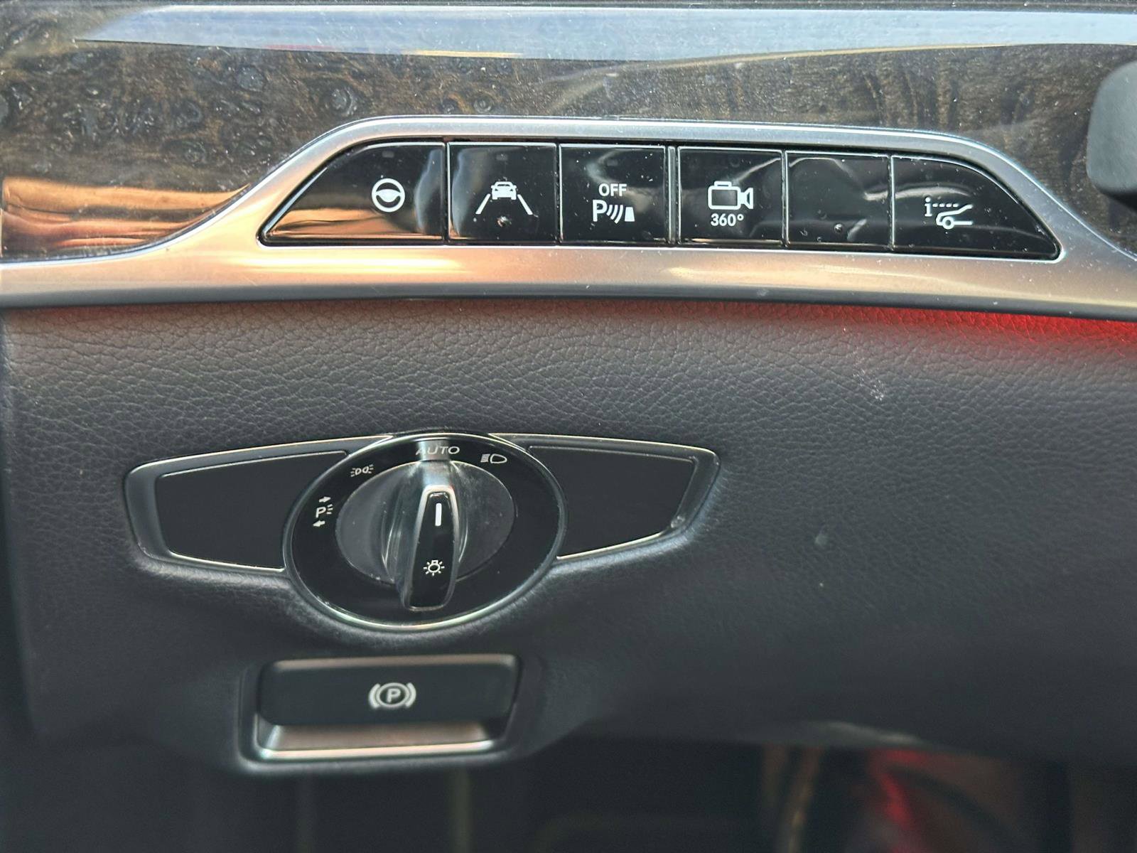 Used 2015 Mercedes-Benz S 550 S 550 image 21