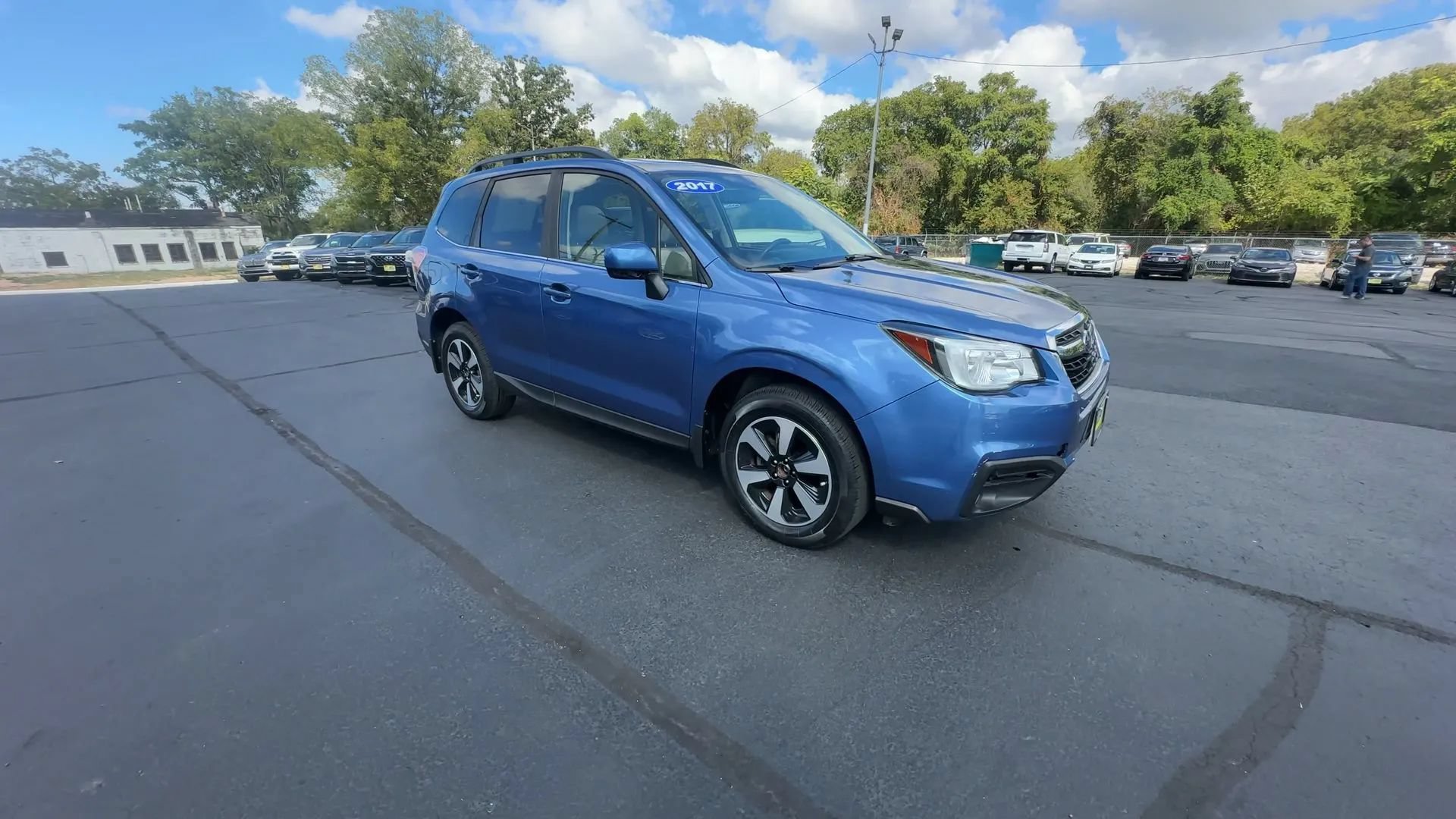 Used 2017 Subaru Forester 2.5i Limited AWD/4WD image 4