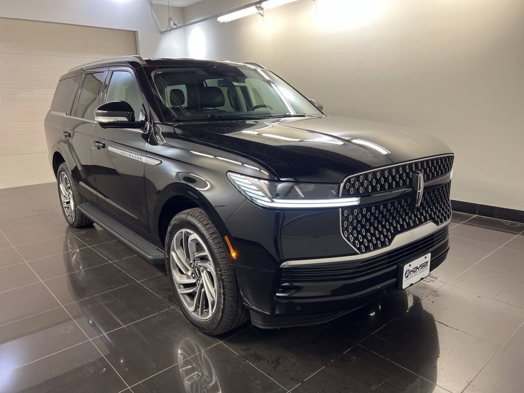 New 2026 Lincoln Navigator Premiere AWD/4WD video 1