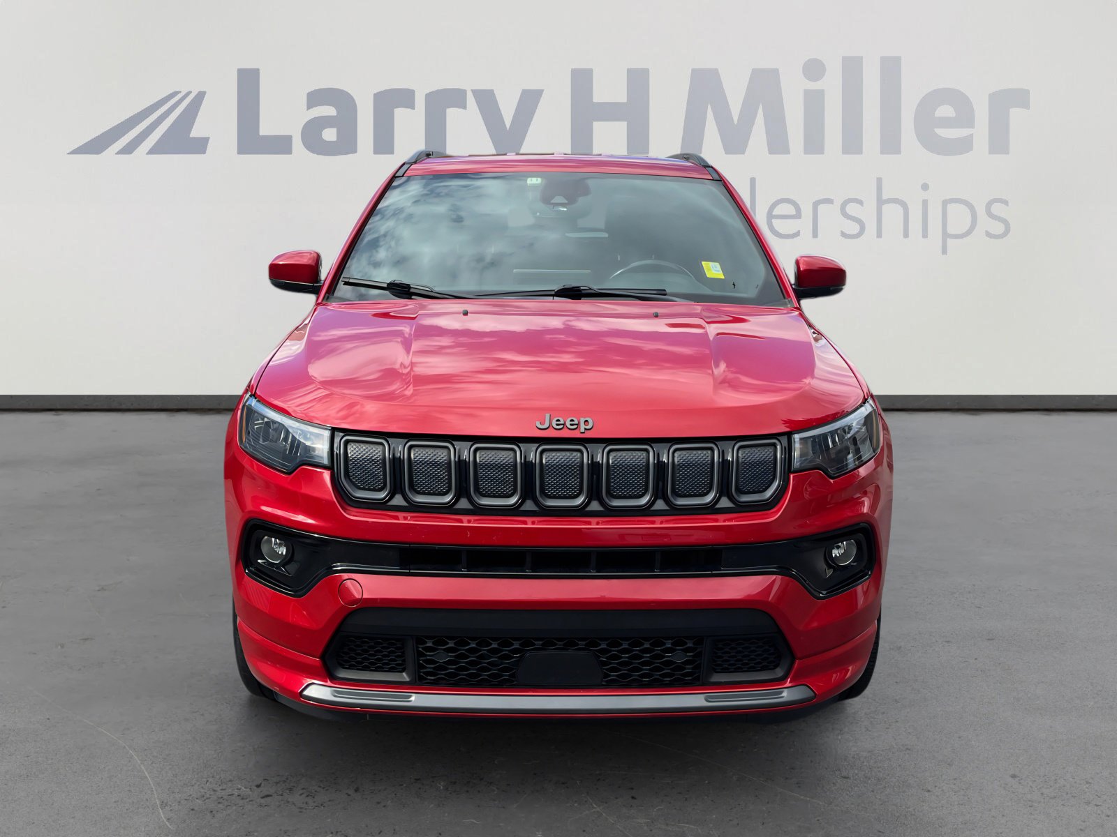 Used 2022 Jeep Compass Limited image 8