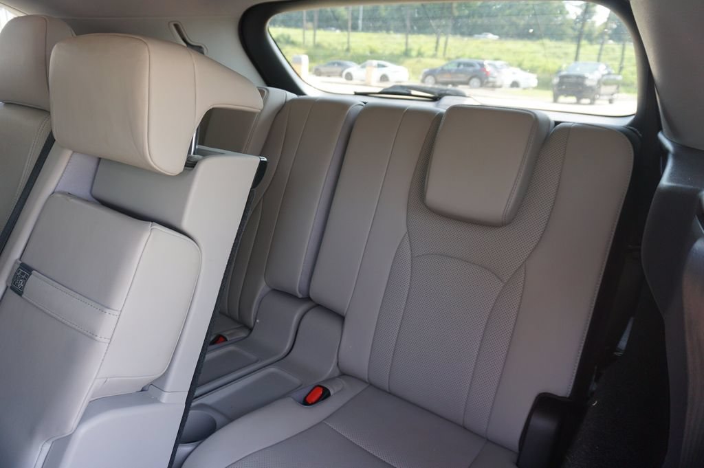 Used 2018 Lexus RX 350L FWD image 15
