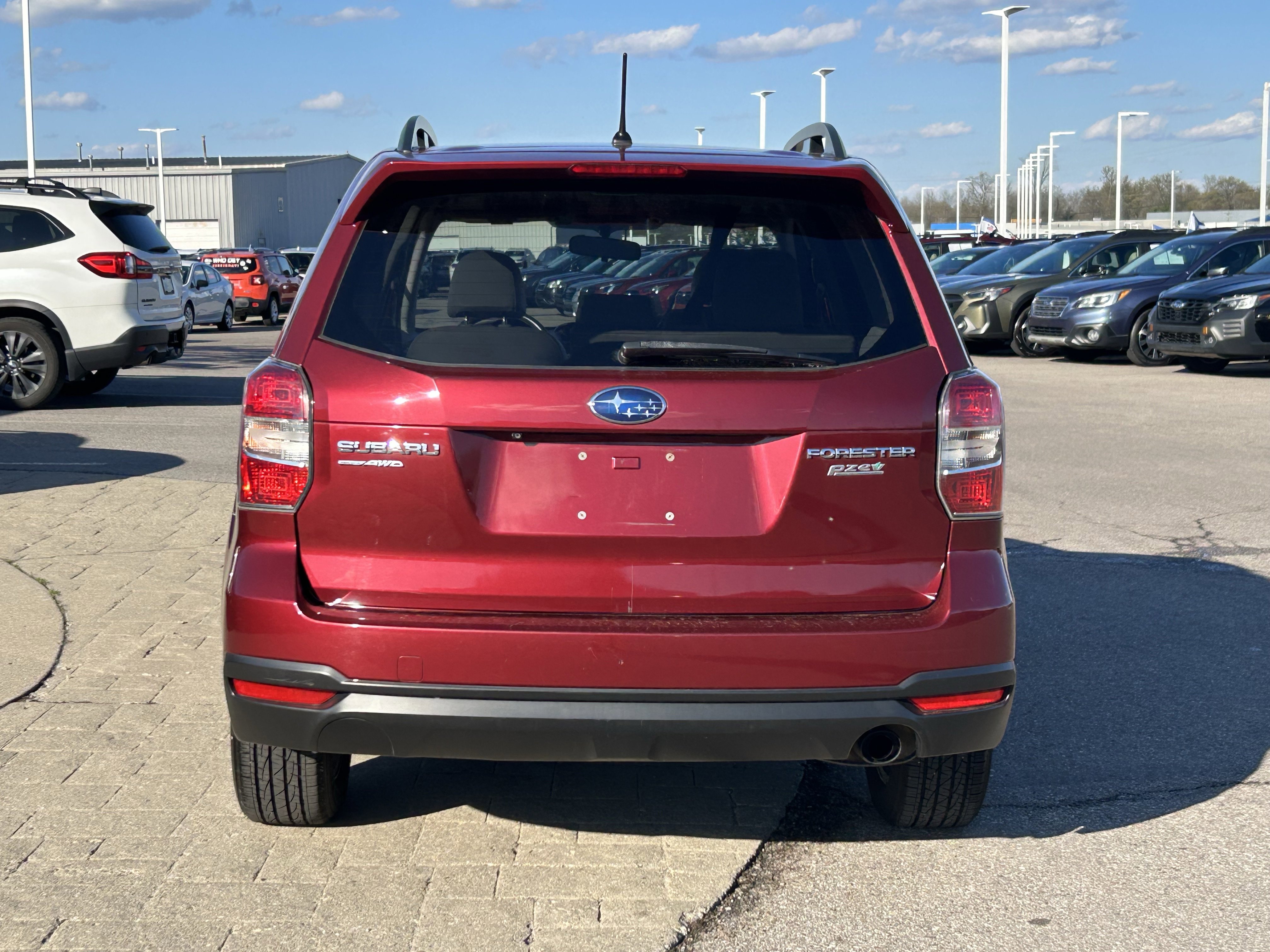 Used 2014 Subaru Forester 2.5i Limited AWD/4WD image 6