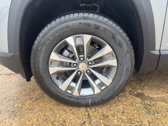 New 2026 Chevrolet Equinox LT w/ Convenience Package II image 8