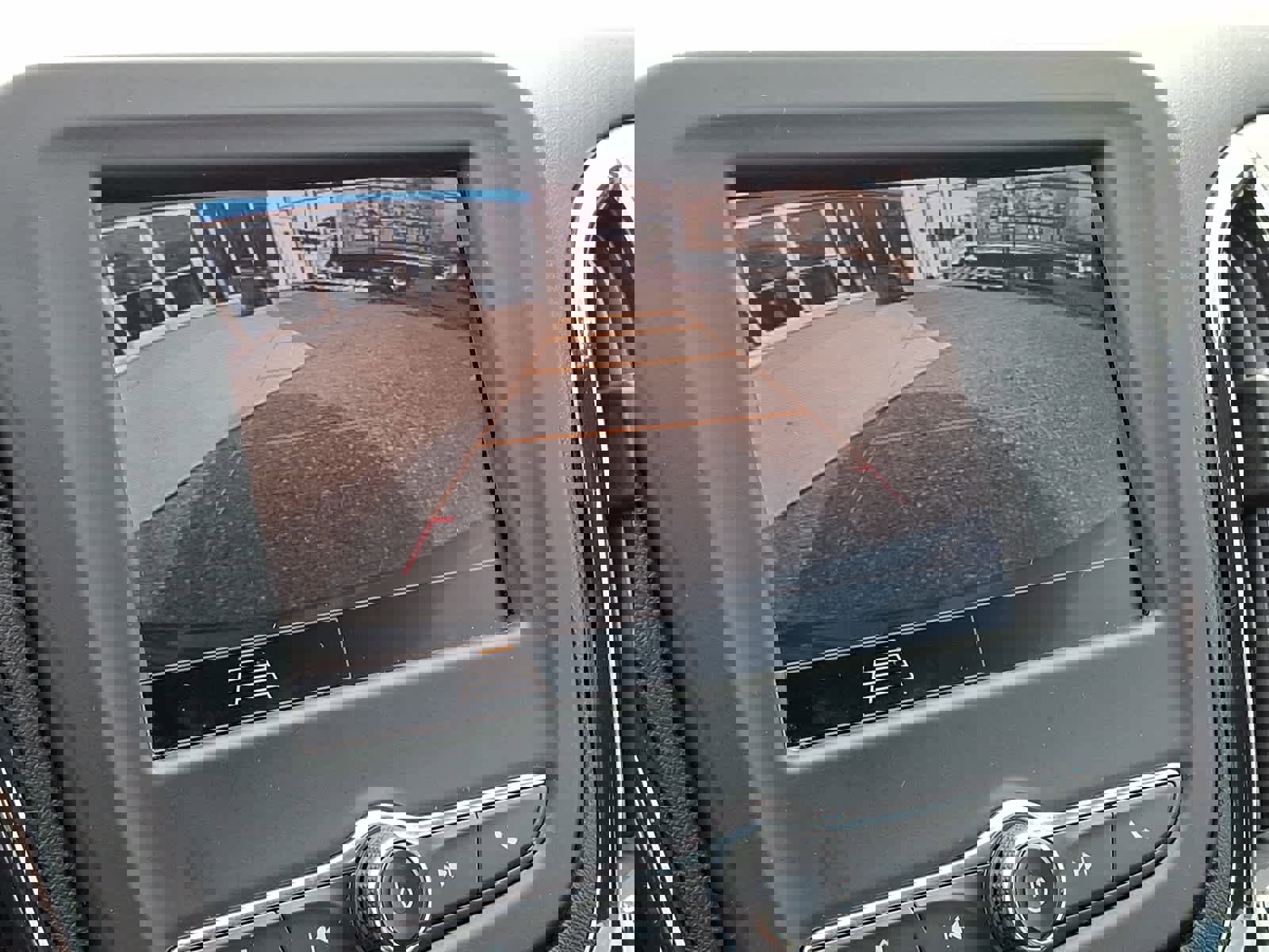 Used 2023 Chevrolet Equinox RS w/ LPO, Floor Liner Package image 17