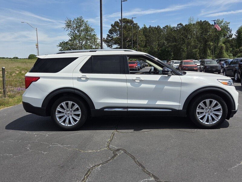 Used 2020 Ford Explorer Limited w/ Class III Trailer Tow Package RWD image 15
