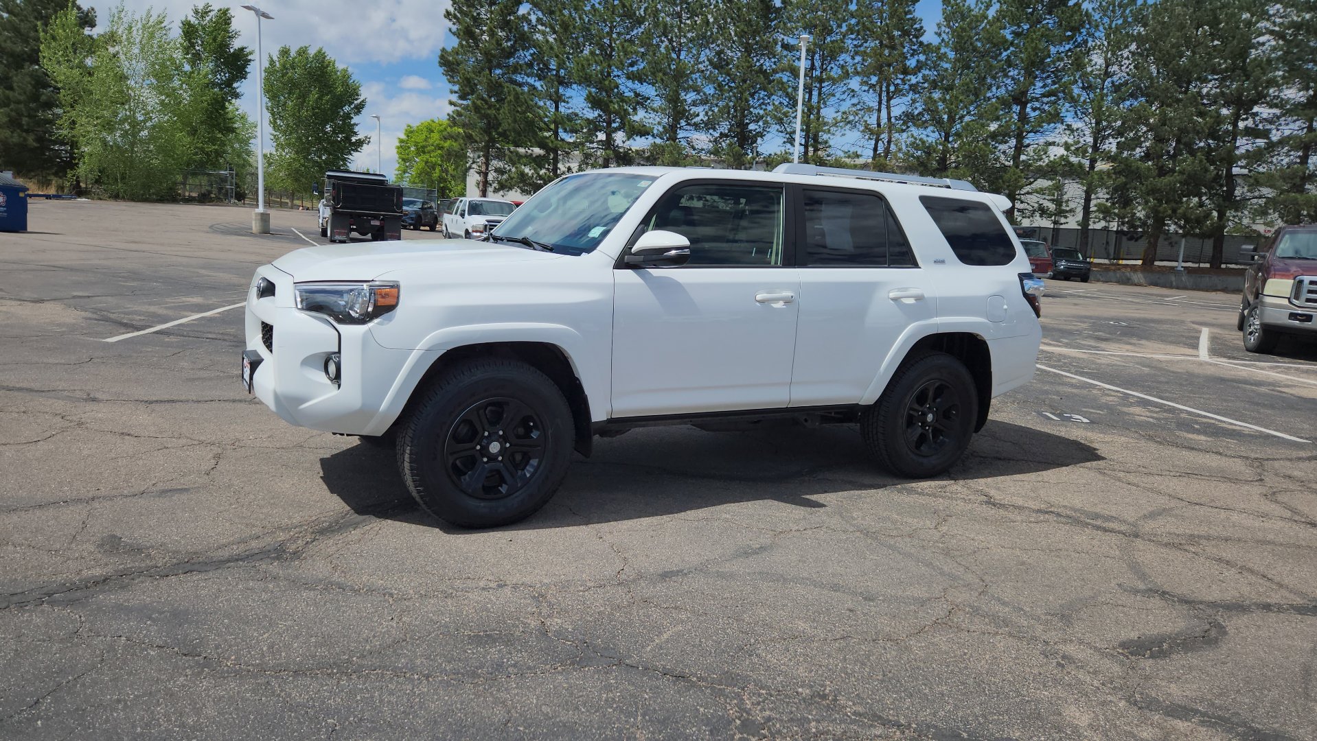 Used 2018 Toyota 4Runner SR5 Premium AWD/4WD image 4