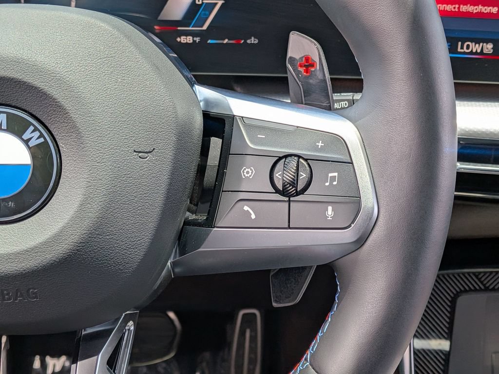 Certified 2025 BMW X1 M35i AWD/4WD image 31