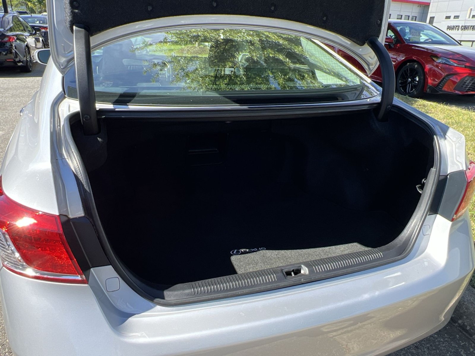Used 2010 Lexus ES 350 w/ Preferred Accessory Package FWD image 23