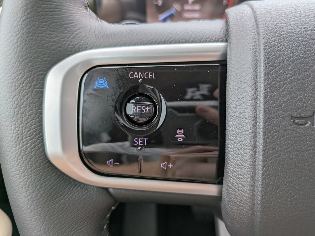 New 2026 Nissan Armada Platinum AWD/4WD image 25
