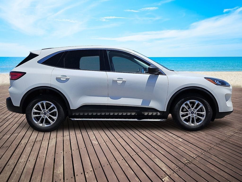Used 2022 Ford Escape SE w/ Convenience Package AWD/4WD image 7