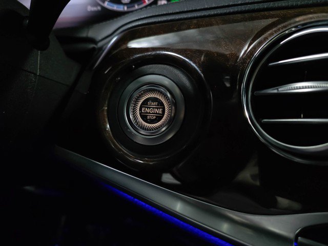 Used 2018 Mercedes-Benz S 450 4MATIC Sedan image 28