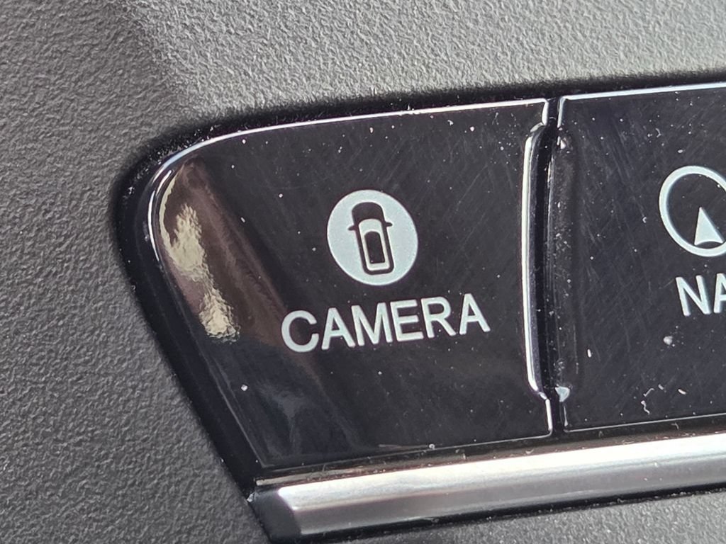 Used 2020 Acura MDX w/ Advance Package FWD image 16