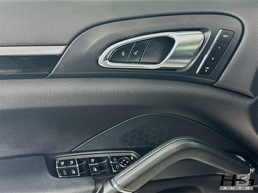 Used 2014 Porsche Cayenne image 14