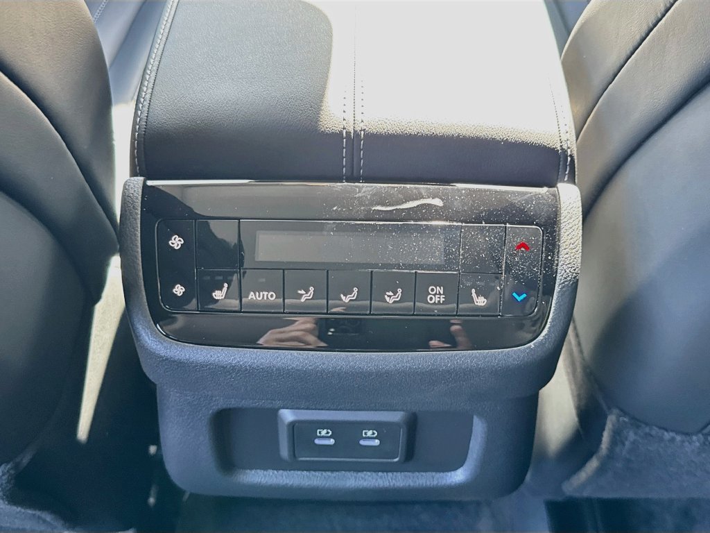 New 2027 INFINITI QX60 Luxe w/ Cargo Package FWD image 26