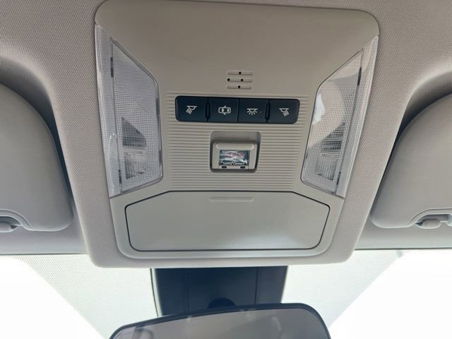 Used 2019 Toyota RAV4 LE w/ Carpet Mat Package image 22