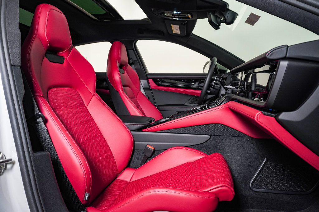 New 2026 Porsche Panamera 4 AWD/4WD image 15