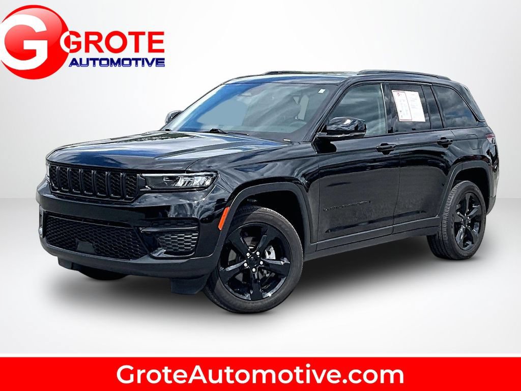 Used 2023 Jeep Grand Cherokee Altitude