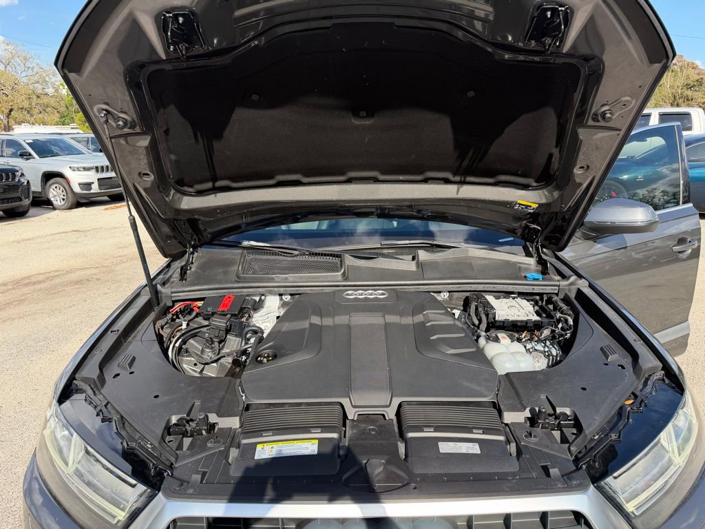 Used 2019 Audi Q7 2.0T Premium Plus w/ Premium Plus Package AWD/4WD image 12
