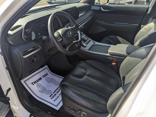 Used 2024 Hyundai Palisade Calligraphy image 9