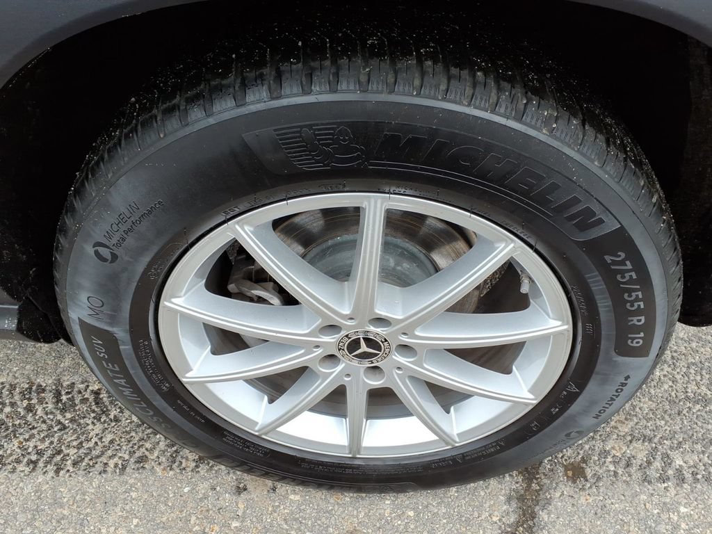Used 2025 Mercedes-Benz GLE 350 4MATIC image 10