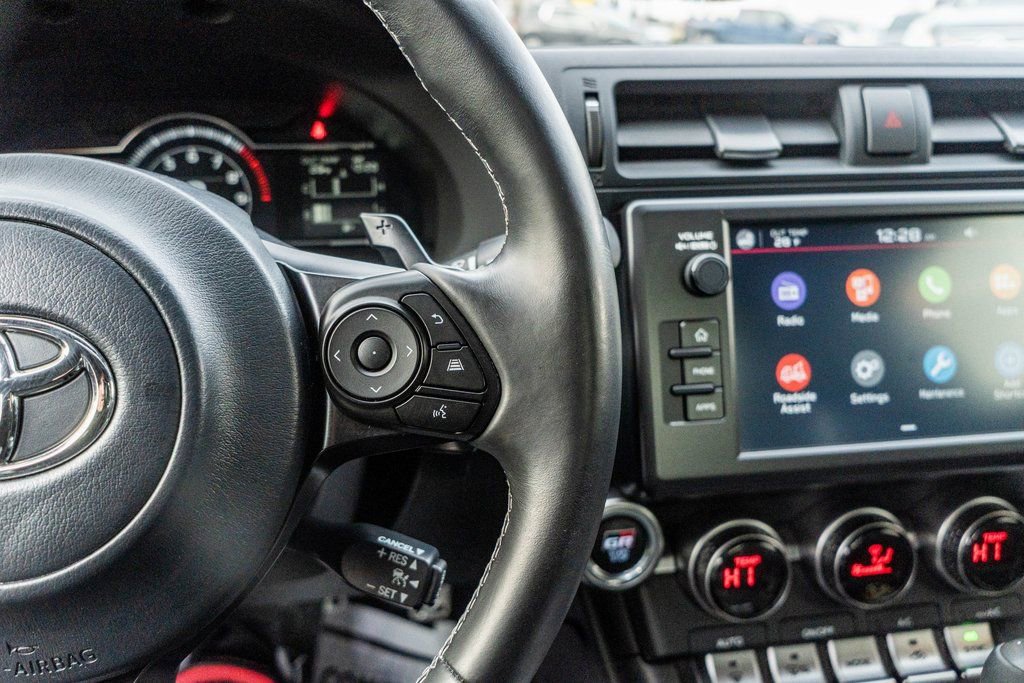 Used 2023 Toyota GR86 Premium w/ ALL Weather Mat Package (TMS) image 23