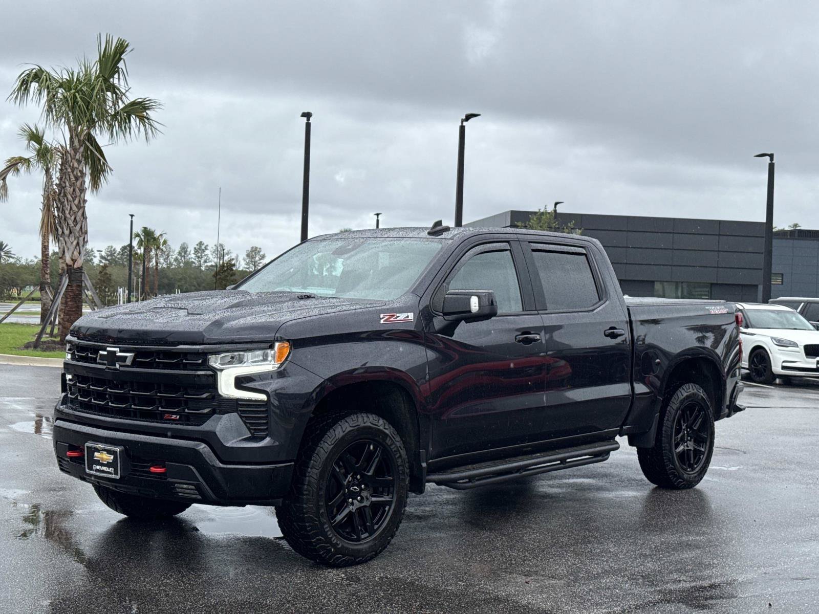 Used 2022 Chevrolet Silverado 1500 LT Trail Boss w/ LT Trail Boss Premium Package AWD/4WD image 7