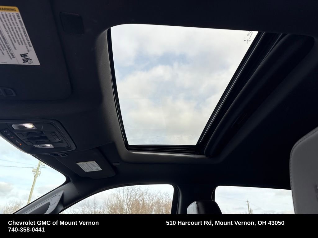 Used 2019 Chevrolet Silverado 1500 High Country w/ Technology Package image 22