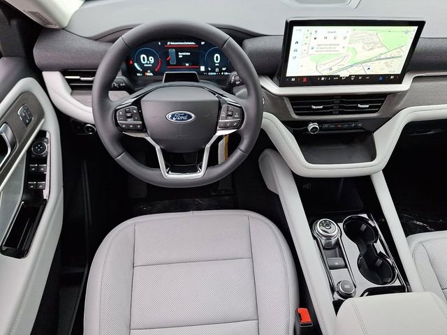New 2026 Ford Explorer Platinum w/ LUX Leather Package AWD/4WD image 7