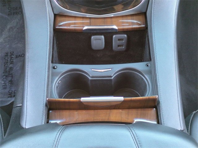 Used 2018 Cadillac Escalade Premium Luxury image 19