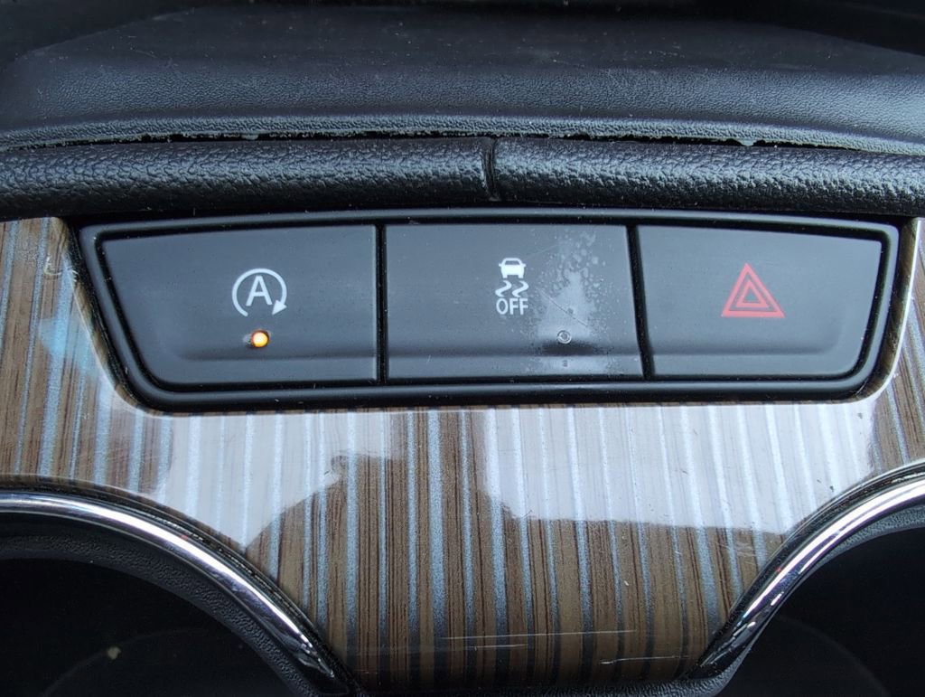 Used 2023 GMC Acadia SLE w/ Driver Convenience Package image 26