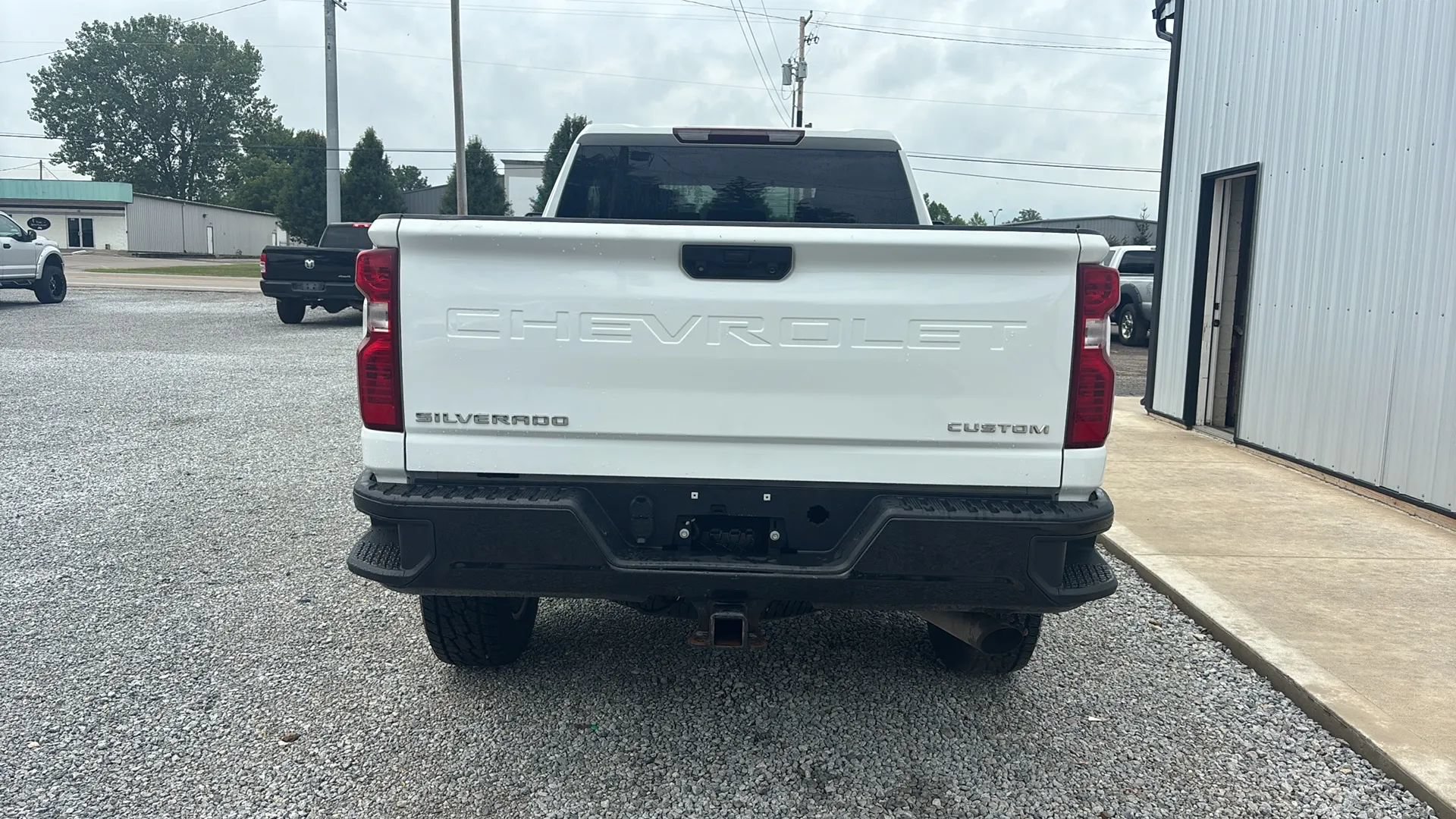 Used 2022 Chevrolet Silverado 2500 Custom w/ Custom Value Package AWD/4WD image 4