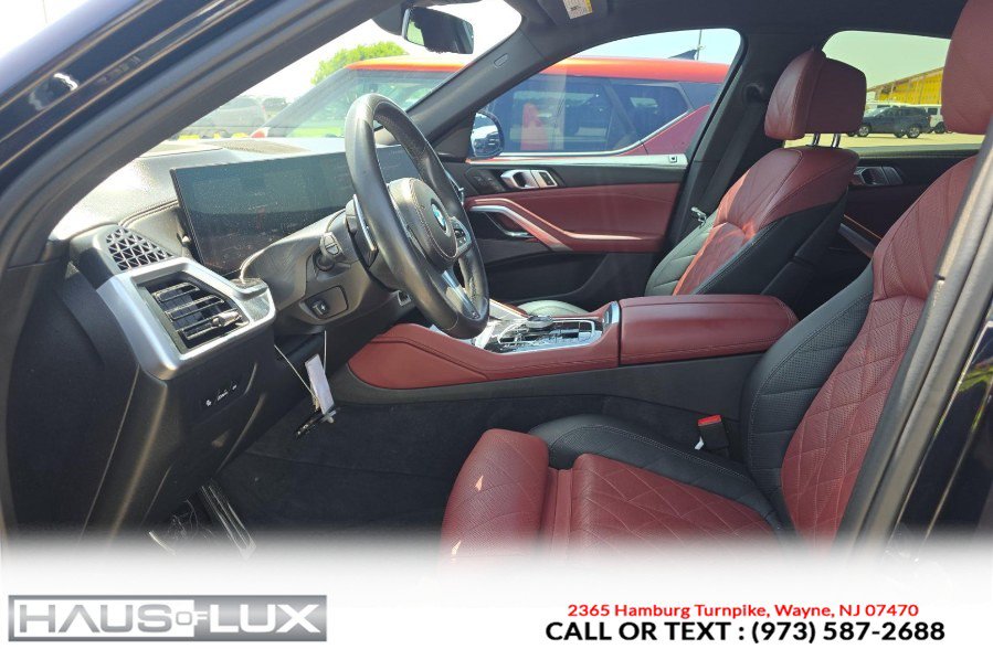 Used 2024 BMW X6 xDrive40i w/ Premium Package AWD/4WD image 4