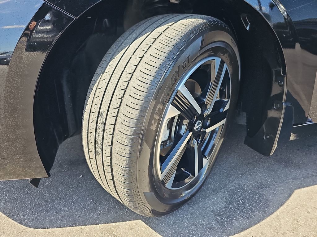 Used 2024 Nissan Sentra SV w/ All-Weather Package image 33