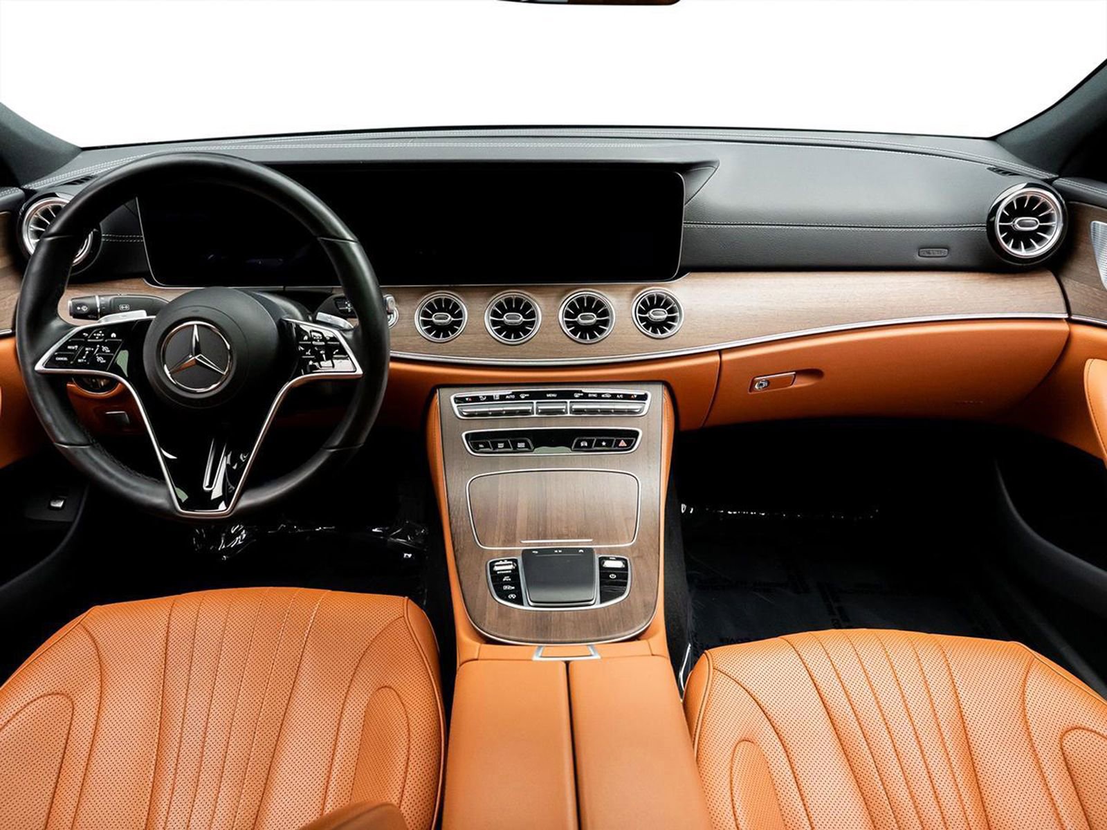 Used 2023 Mercedes-Benz CLS 450 4MATIC w/ Premium Package image 4