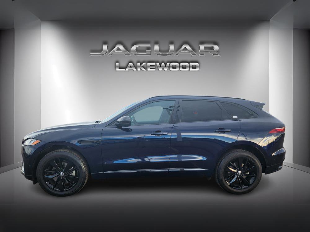 Used 2024 Jaguar F-PACE R-Dynamic S image 2